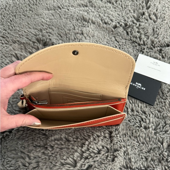 Coach Glovetan Clutch - Picture 6 of 10